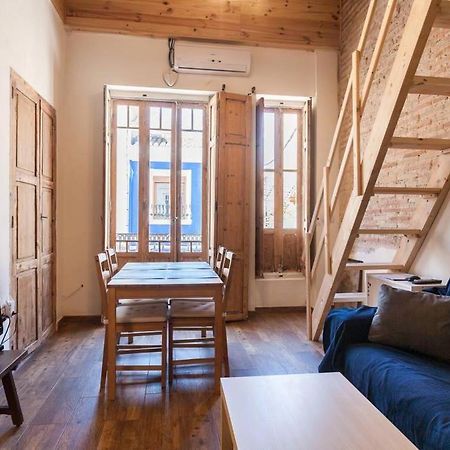 Apartamento En Casa Historica En La Playa Valencia Luaran gambar