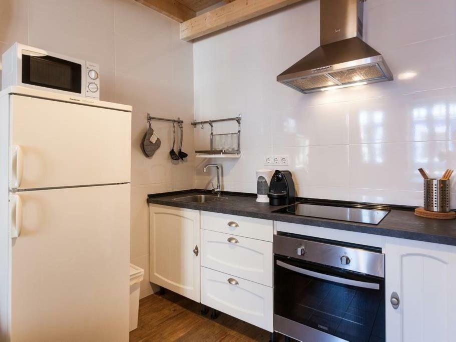 Apartamento En Casa Historica En La Playa Valencia Luaran gambar
