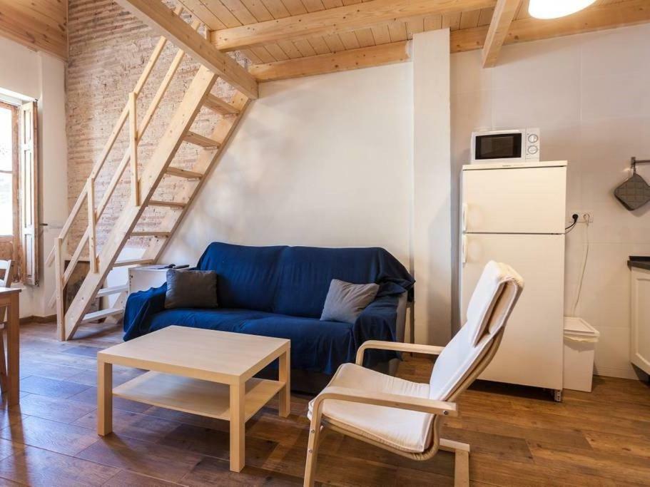 Apartamento En Casa Historica En La Playa Valencia Luaran gambar